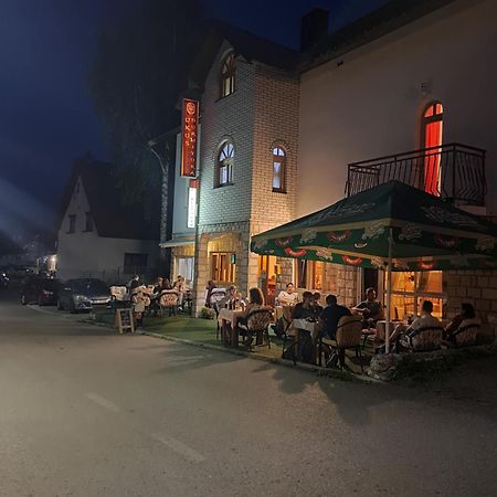 Guesthouse Ukus Durmitora Žabljak Esterno foto