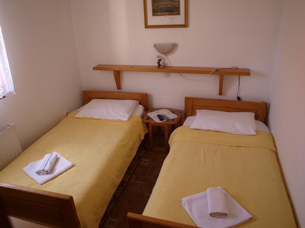 Guesthouse Ukus Durmitora Žabljak Esterno foto