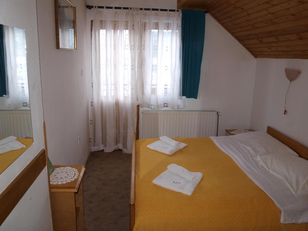 Guesthouse Ukus Durmitora Žabljak Esterno foto